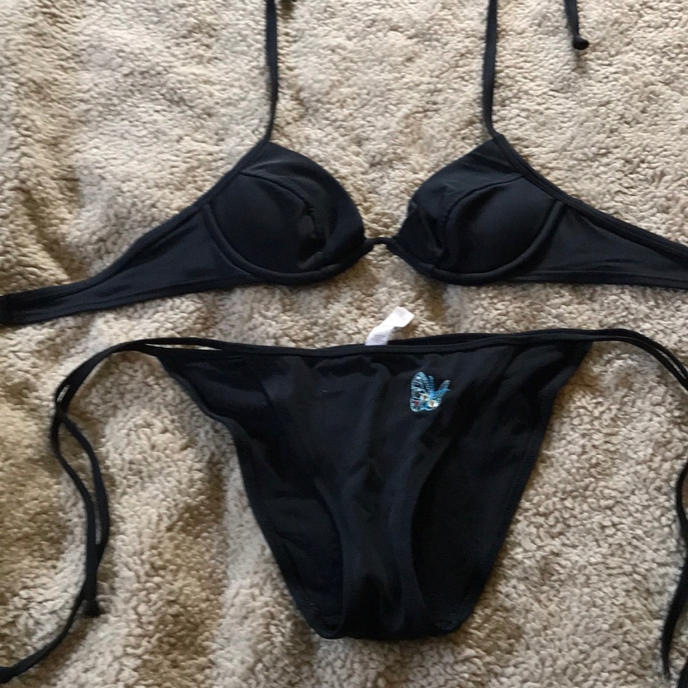 Black bikini Victoria’s Secret 32b top xs bottoms